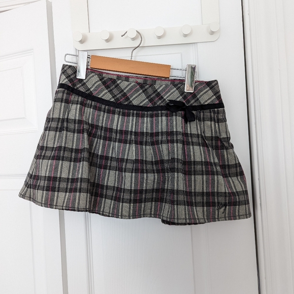 Y2K mini skirt - Picture 2 of 3